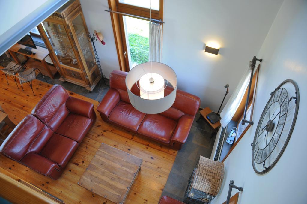 Villa A Cote De L'Epicerie Bonsin Zimmer foto
