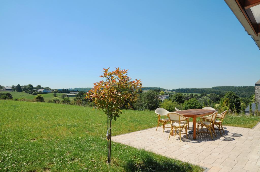 Villa A Cote De L'Epicerie Bonsin Zimmer foto