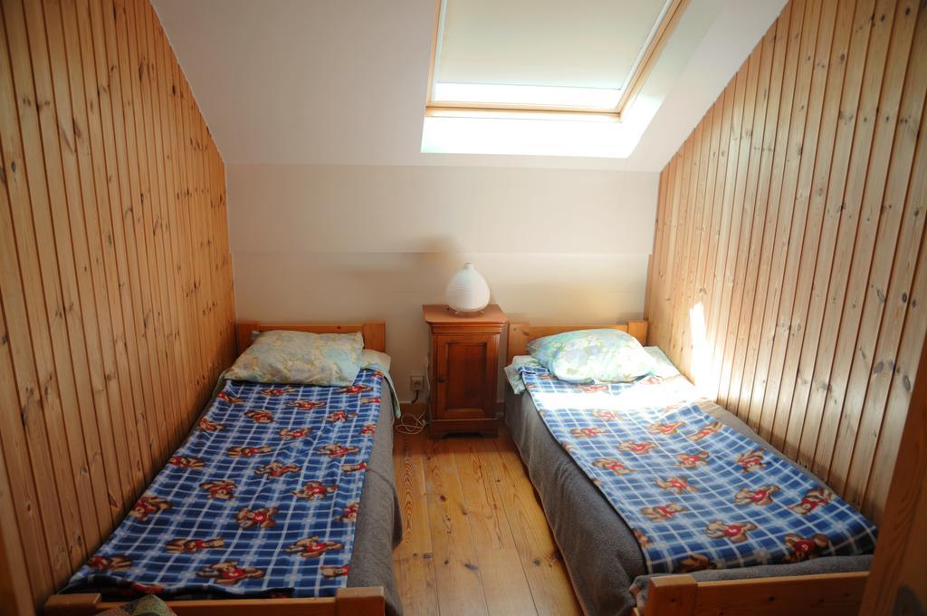 Villa A Cote De L'Epicerie Bonsin Zimmer foto