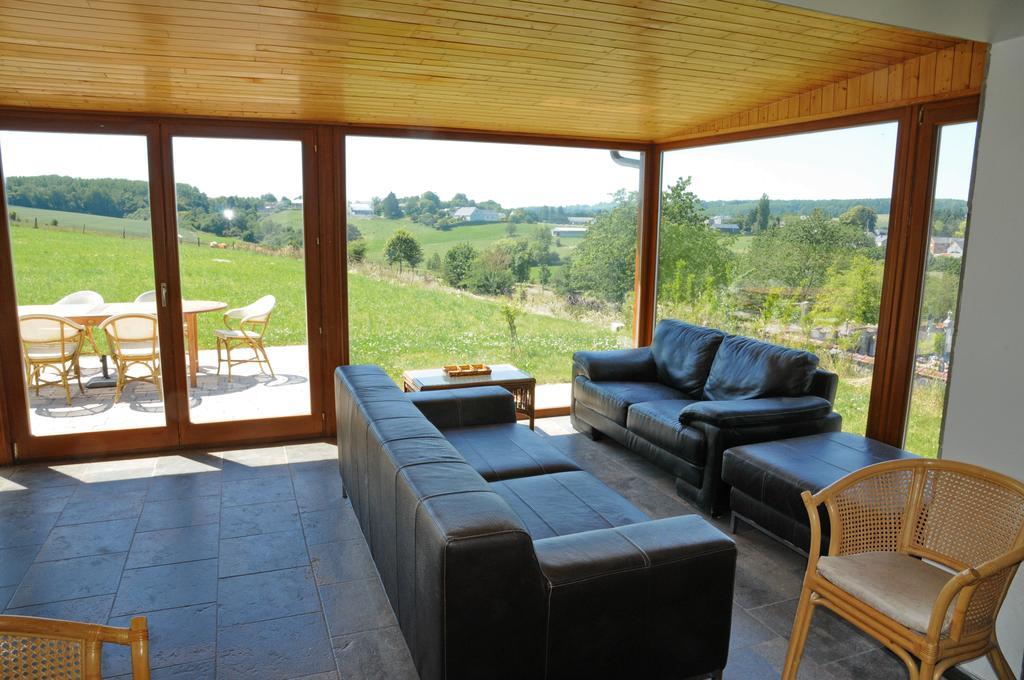 Villa A Cote De L'Epicerie Bonsin Zimmer foto